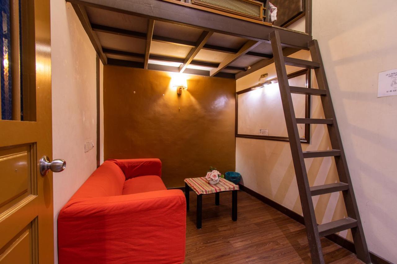 Travel Hub Highstreet Hostel Kuala Lumpur Luaran gambar