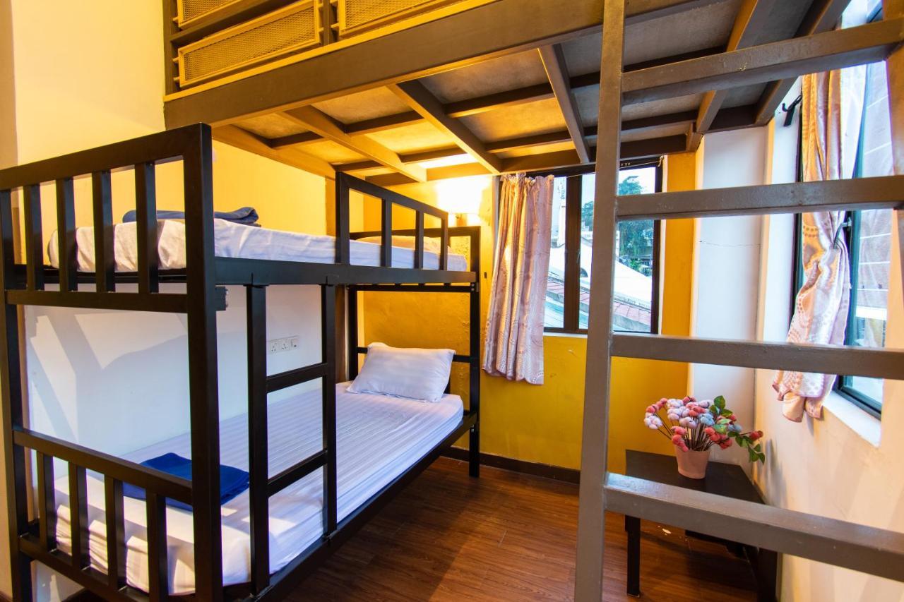 Travel Hub Highstreet Hostel Kuala Lumpur Luaran gambar