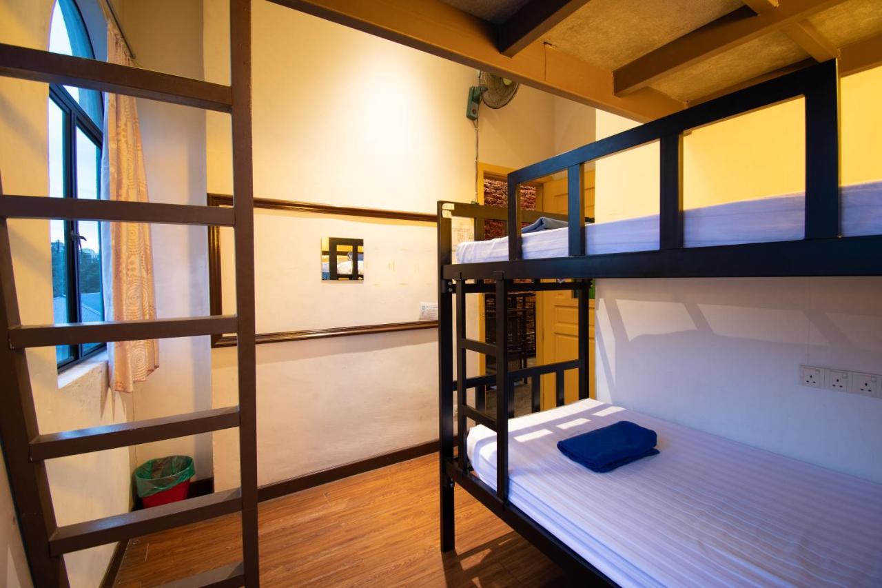 Travel Hub Highstreet Hostel Kuala Lumpur Luaran gambar