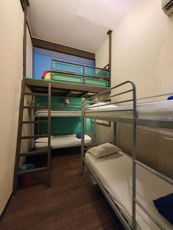 Travel Hub Highstreet Hostel Kuala Lumpur Luaran gambar