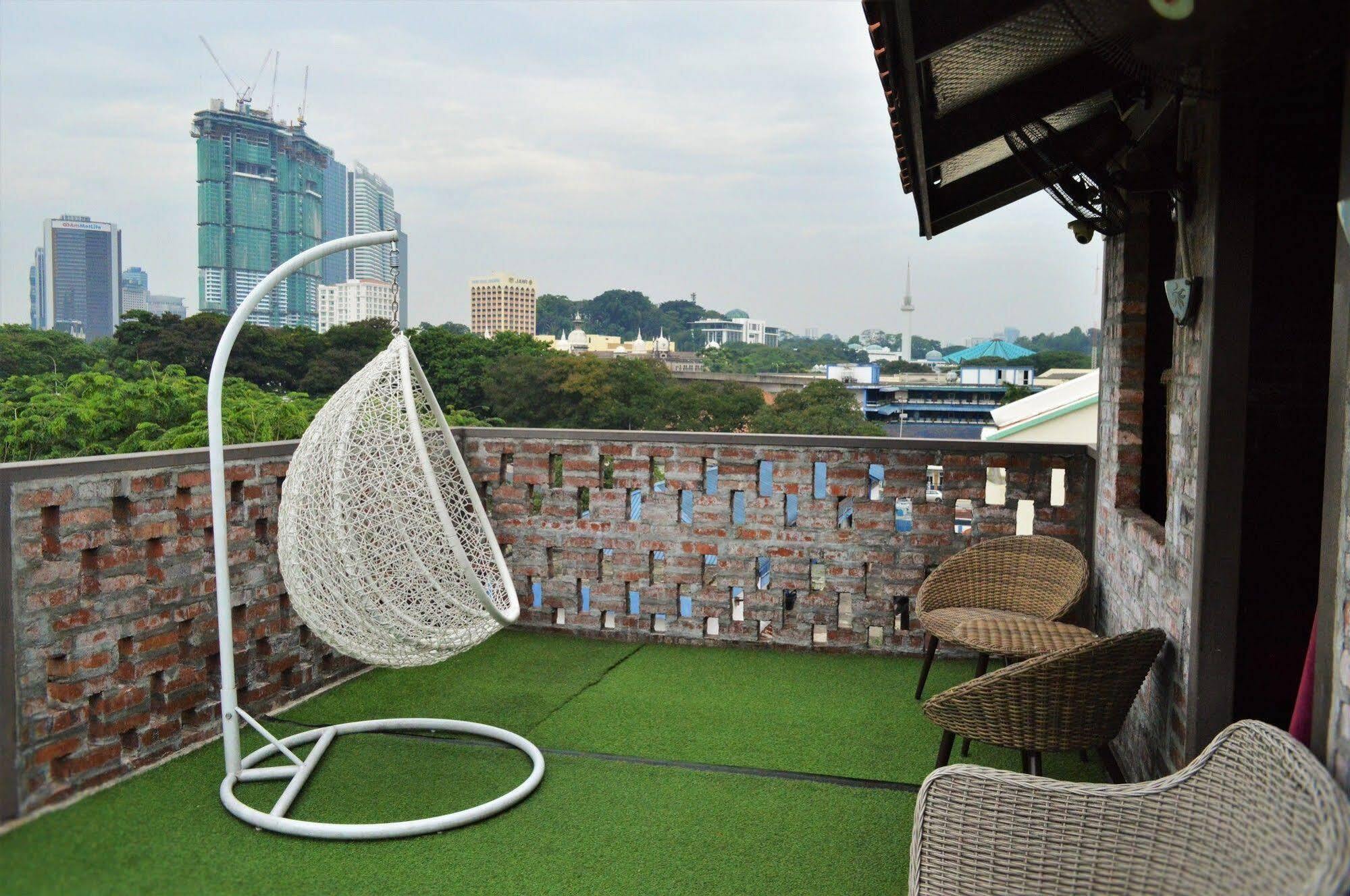 Travel Hub Highstreet Hostel Kuala Lumpur Luaran gambar