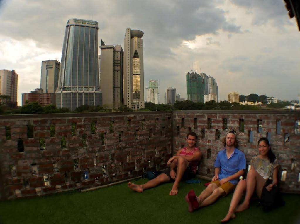 Travel Hub Highstreet Hostel Kuala Lumpur Luaran gambar
